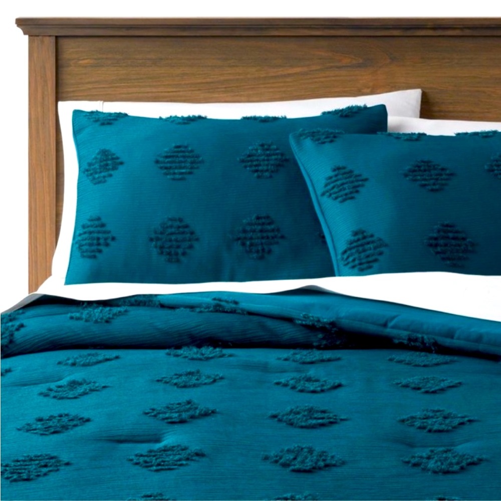 THRESHOLD NWT tufted diamond crinkle comforter sham set -teal